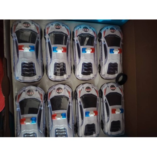 警察车 一箱8辆